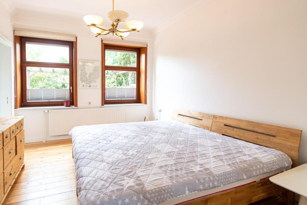 Fewo1846 - Heimspiel - Komfortable Wohnung Mit 2 Schlafzimmern Und Sonnigem Garten Flensburg Ngoại thất bức ảnh